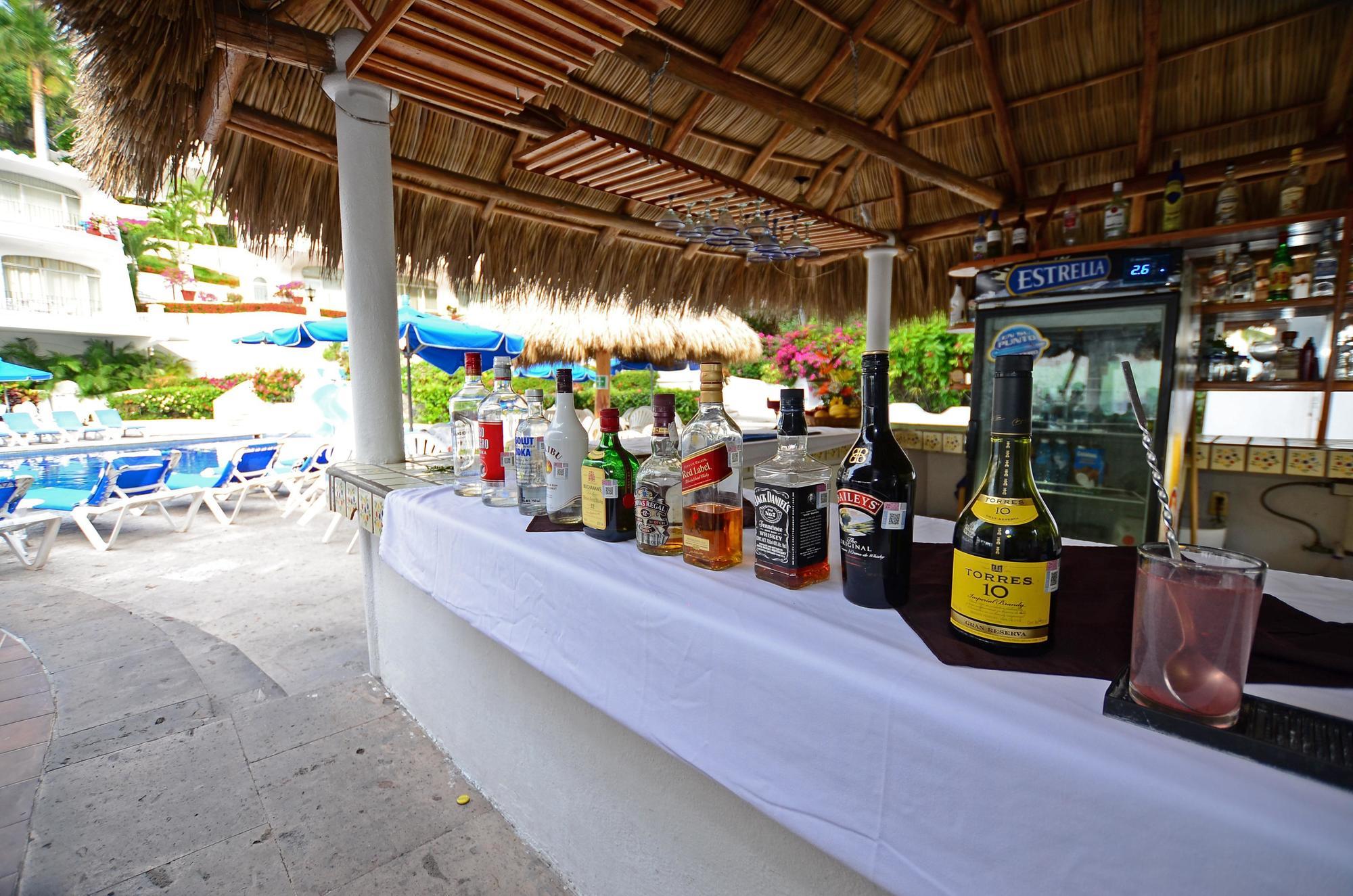 Dolphin Cove Inn Manzanillo Exteriér fotografie
